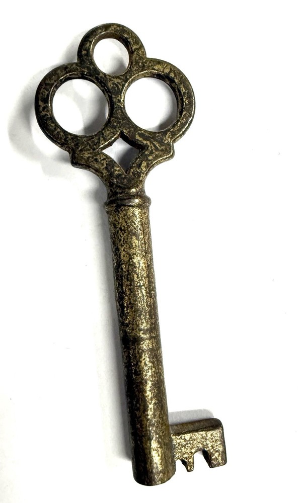 Antique Skeleton Key 2.5” Barrels Key Brass Look 019