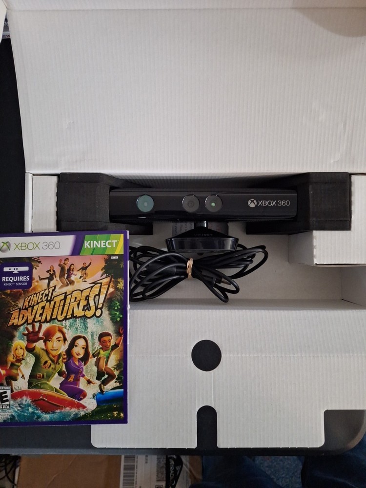 Microsoft Xbox 360 Kinect Sensor Bar w/Kinect Adventures Game