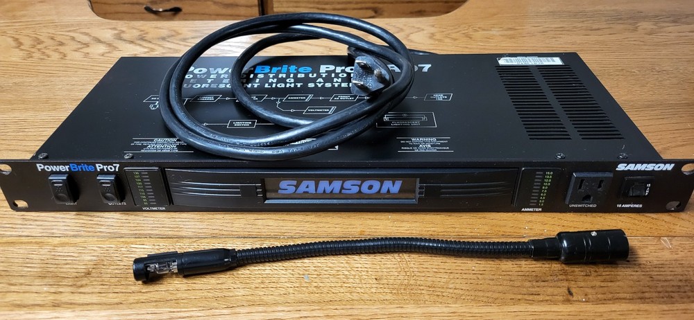 Samson PowerBrite Pro 7 power distribution center w/lamp