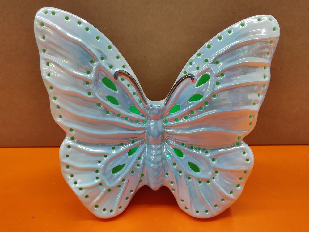 ⭐️⭐️⭐️⭐️⭐️ Pearlescent Ceramic Lighted Butterfly Desk Night Light Decor