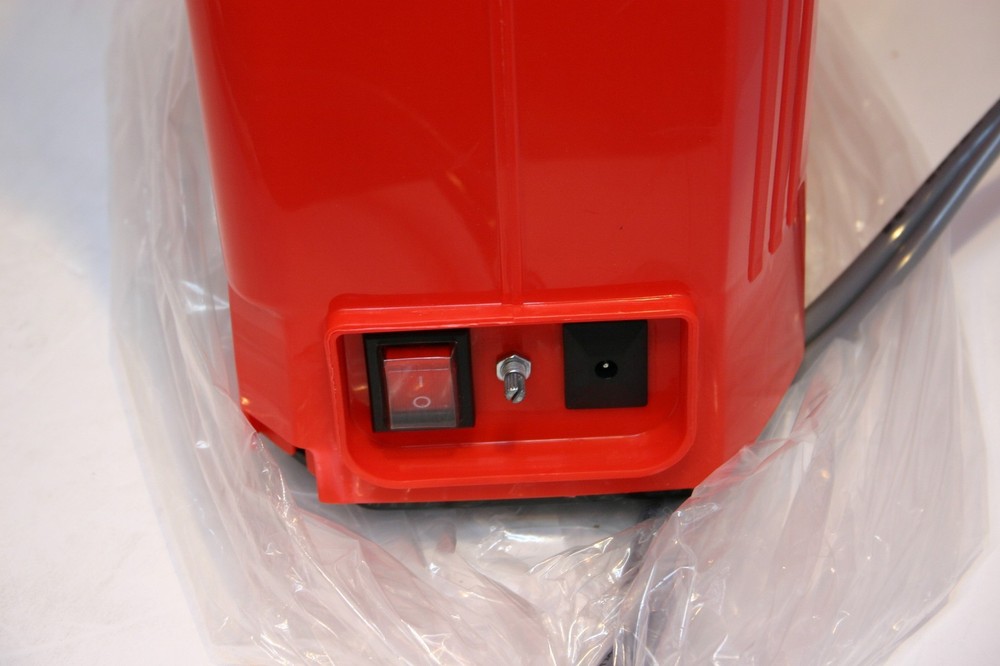 20V* Lithium-Ion Battery Powered 5.3 Gallon Backpack Sprayer