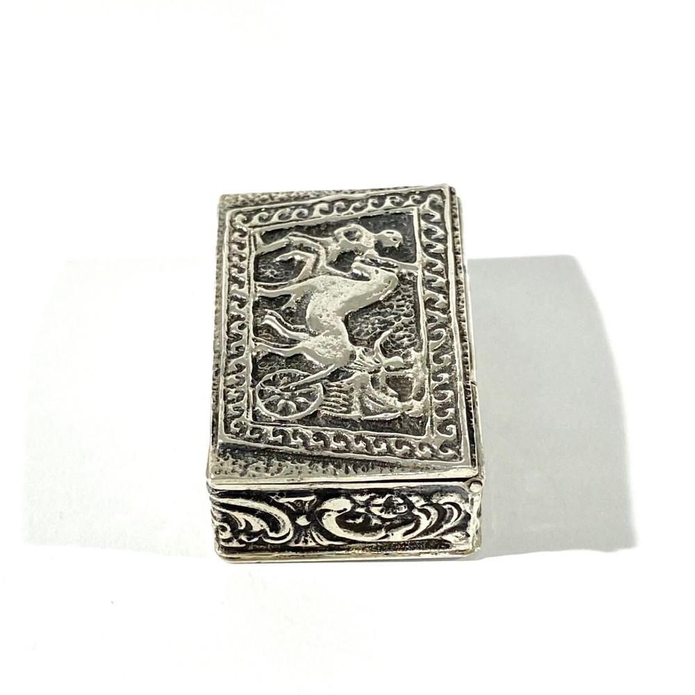 Vintage Solid Silver Italian Pillbox , Hallmarked with ancient romans scene