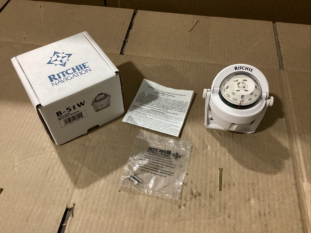 Ritchie Explorer Bracket Mount Compass B-51W ( Open Box / Scratched )