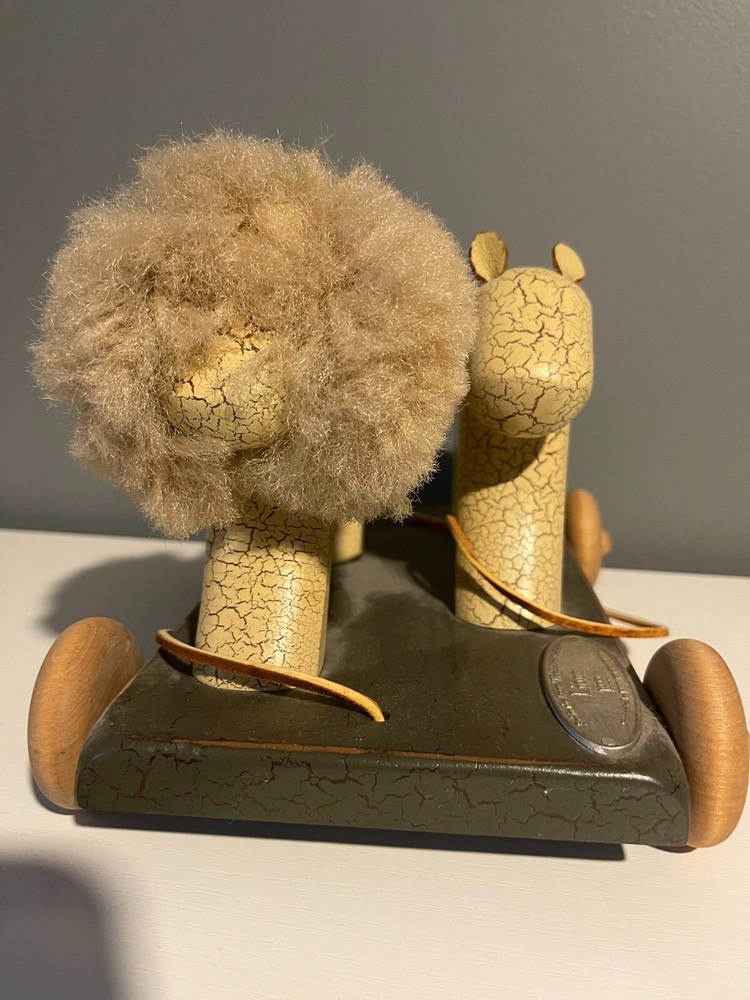 Henn Workshops Lions Pull Toy 1999 SIGNED