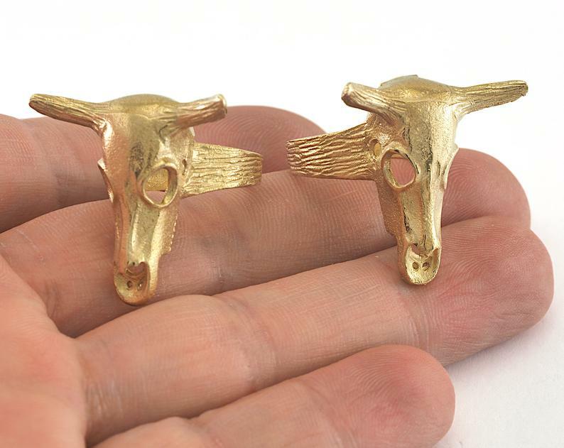 Beef Skull Ring Adjustable Raw brass (17.5mm 7US inner size -Adjustable ) OZ2567