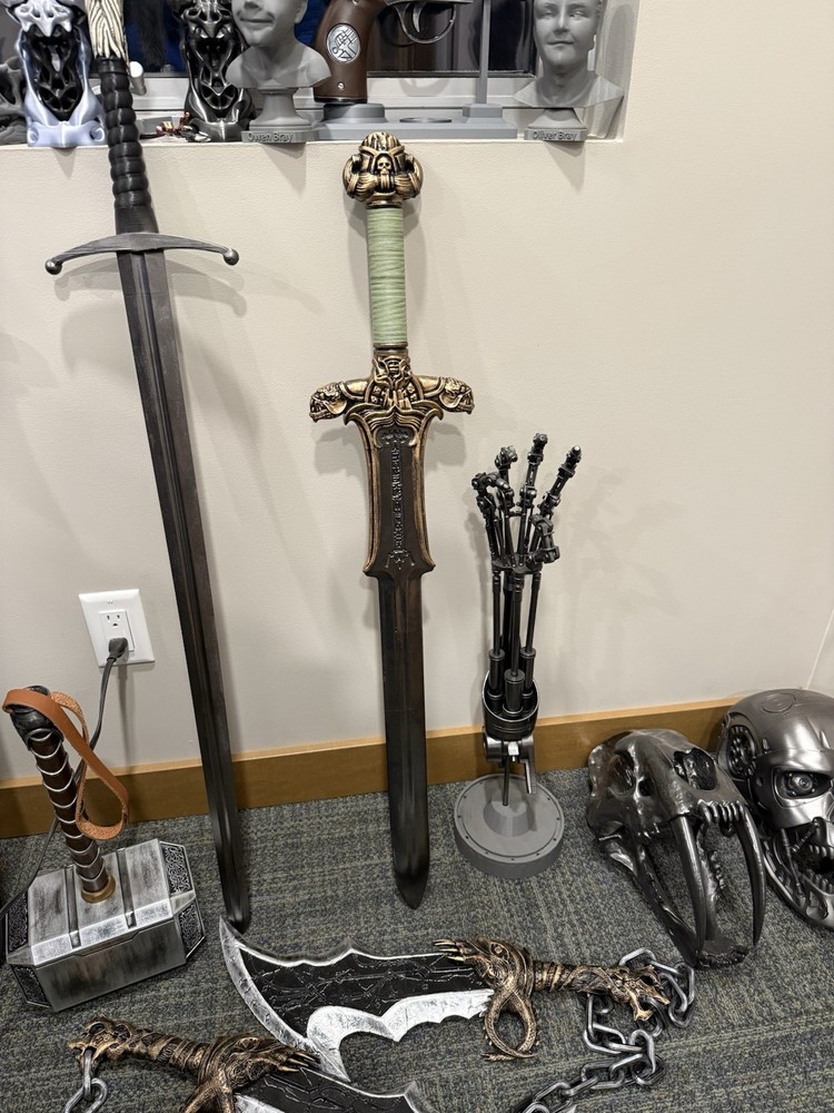 Conan Atlantean Sword- 3D Printed - DIY - UNPAINTED Full Scale