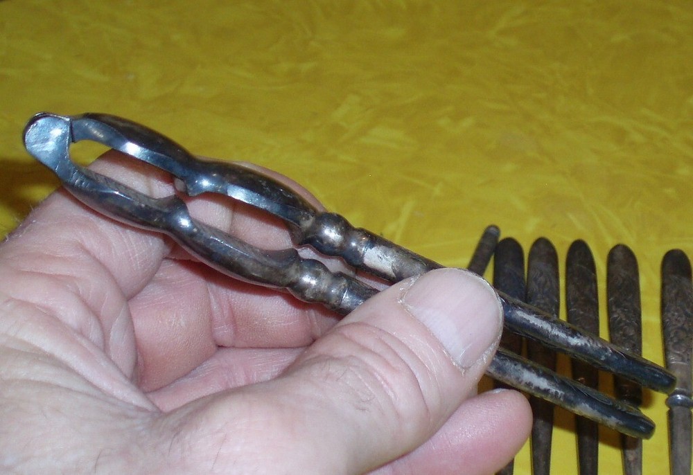 ANTIQUE VICTORIAN ROGER BROS SILVER PLATE NUTCRACKER PICK SET NUT CRACKERS