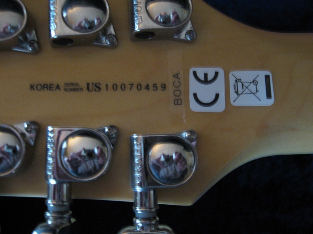 DEAN BOCCA 12 STRING ELETRIC GUITAR & HARDSHELL CASE