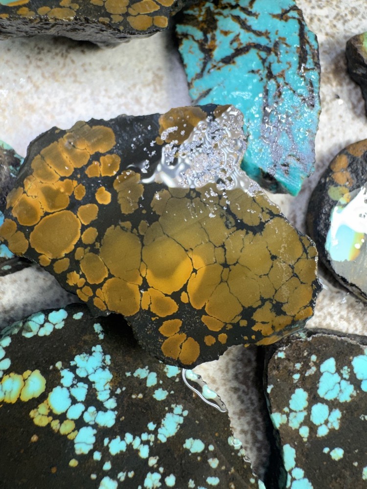 Hubei turquoise stabilized mixed slabs