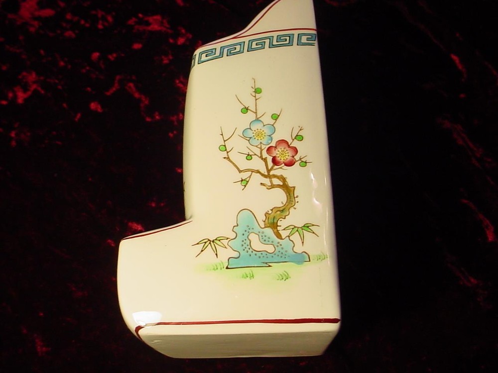 Vintage Indian Tree pattern ceramic wall hanging match holder / safe