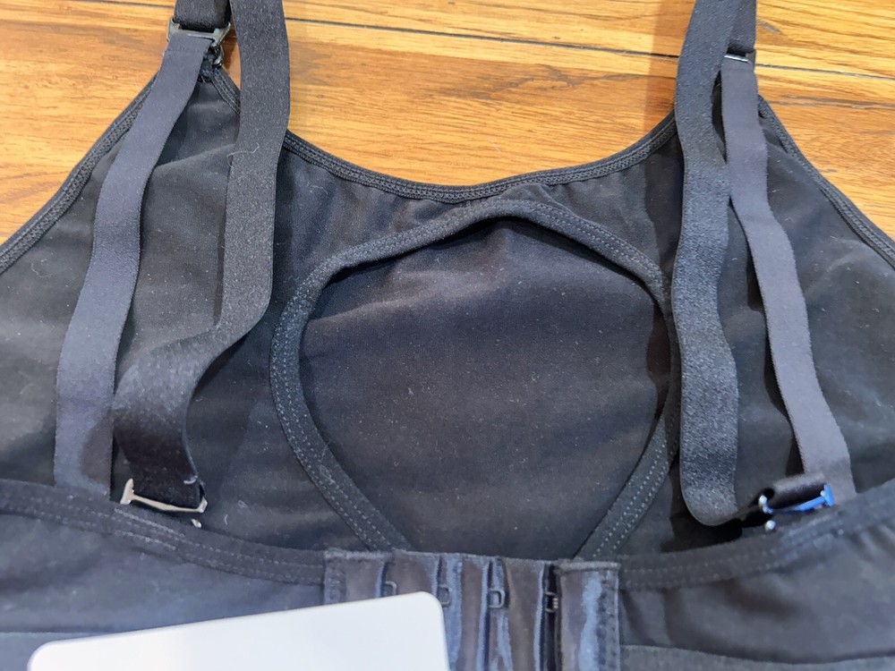NWT Lupantte Adjustable Strap Nursing Bra, Black Size Medium
