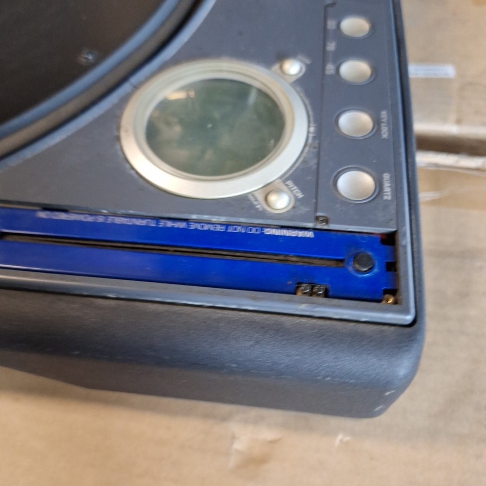 Defective Numark ttx turntable NOT Power TESTED Read Description