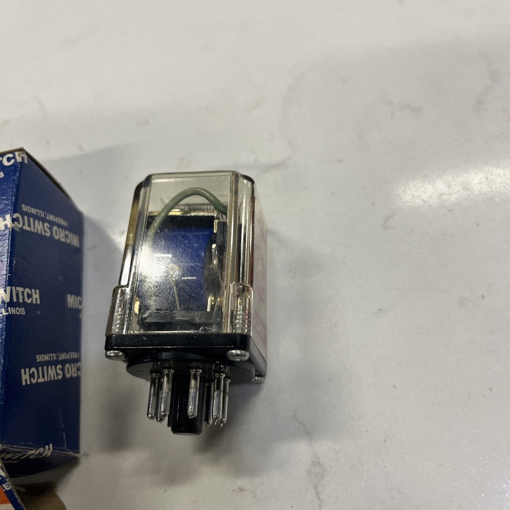 Honeywell 2443 4/ 76 Micro Switch