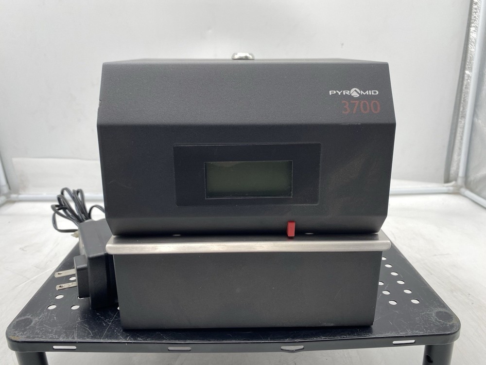 Pyramid 3700 Punch Card Time Clock System No Key