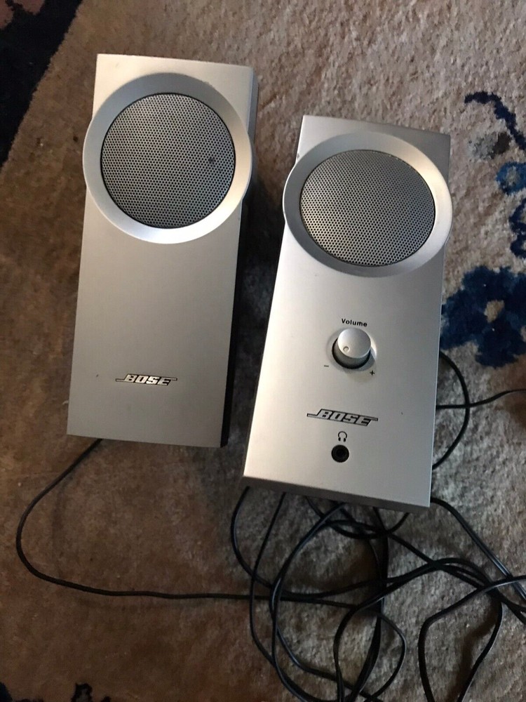 Bose Companion 2 Computer Speaker System Silver & Black