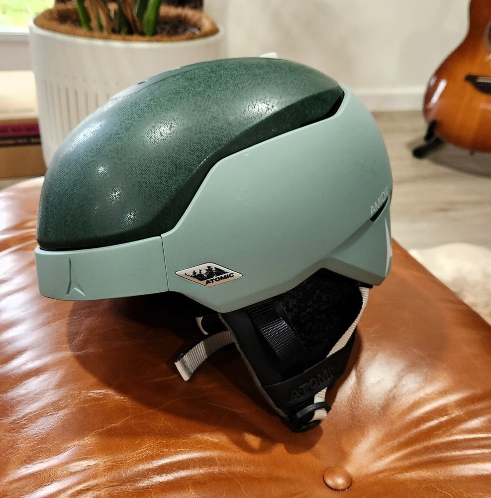 Atomic Count Amid Snow Ski Helmet Dark Green Medium