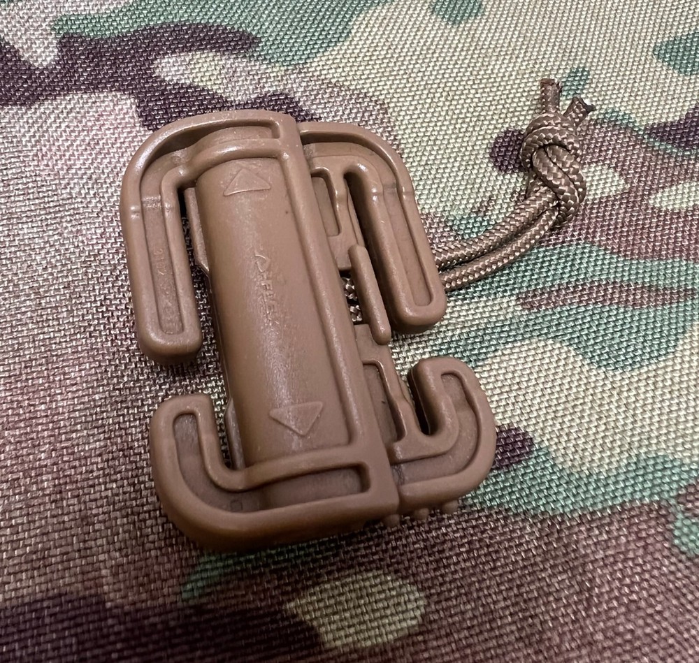 Duraflex Quick Attach Split Bar Quick Release Buckle Tubes - Single Slot Coyote