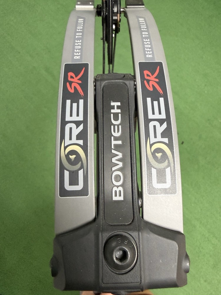 NEW Bowtech Core SR in Smoke Grey Right Hand 70# 25-30" Compound Bow