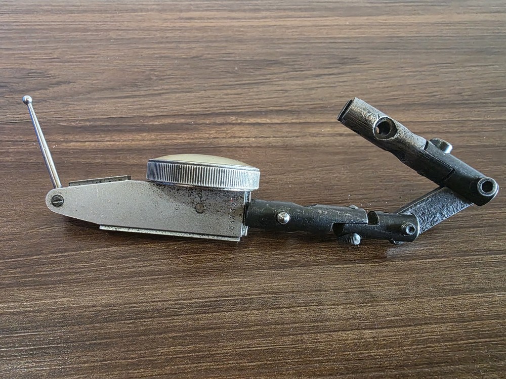 MITUTOYO No. 513-212 .0005" Dial Test Indicator USED +