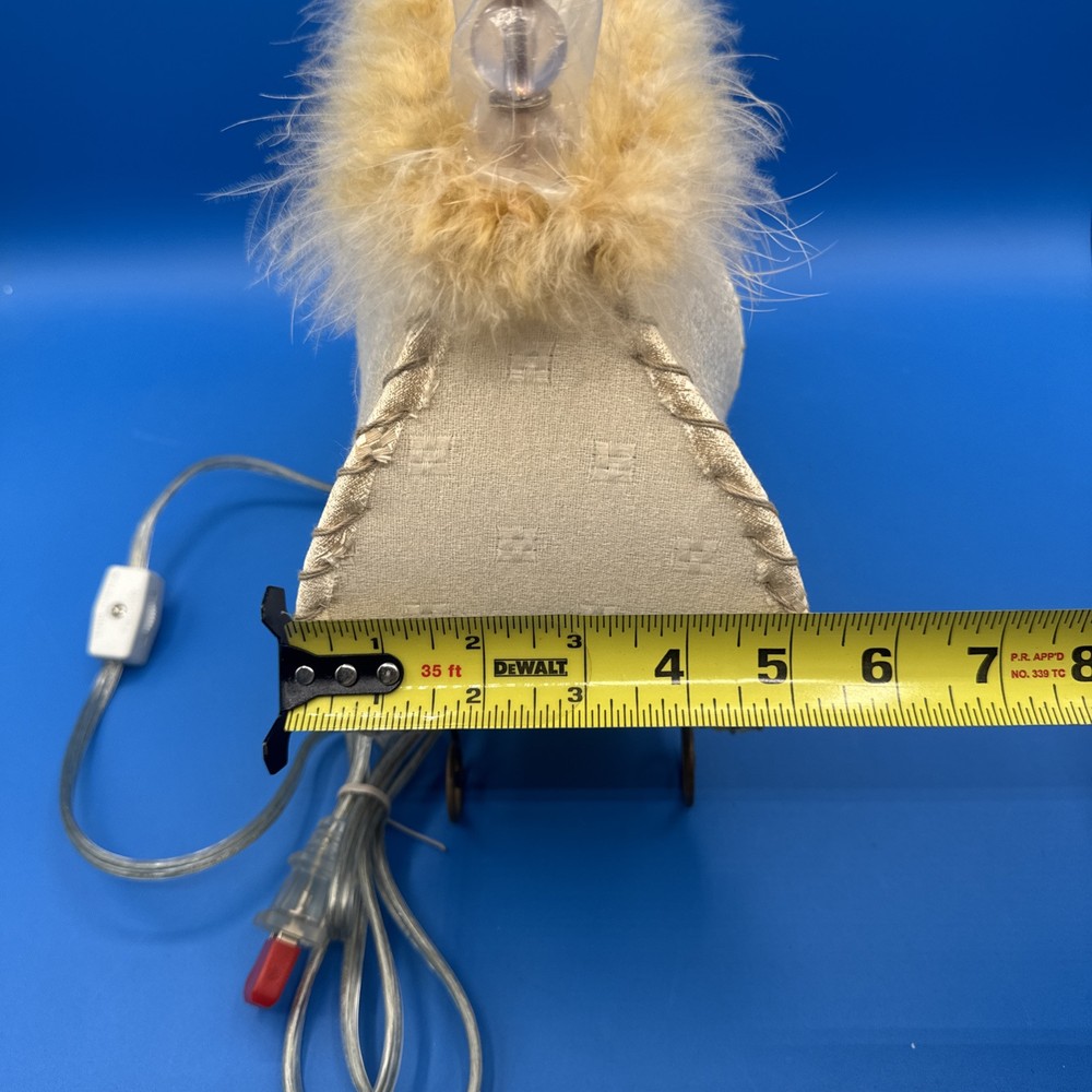 Womens Purse Shaped Table Lamp
