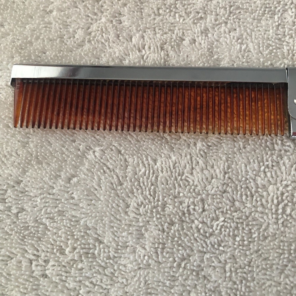 Vintage Malvese Tractor & Implement, New Hyde Park foldable comb w case/NICE