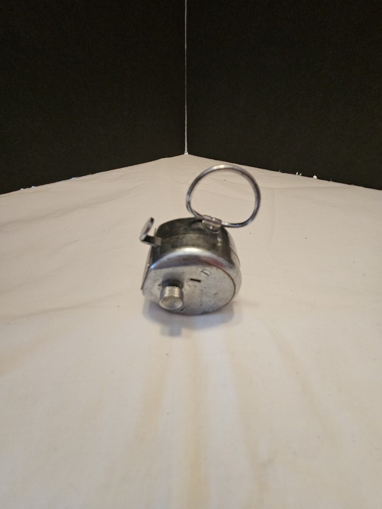 Vintage HOMS model TM hand counter