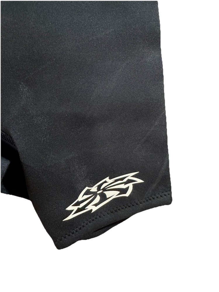 Hyperflex wetsuit Children's Access 2mm Back Zip -Size 8 - Spring Black/Blue