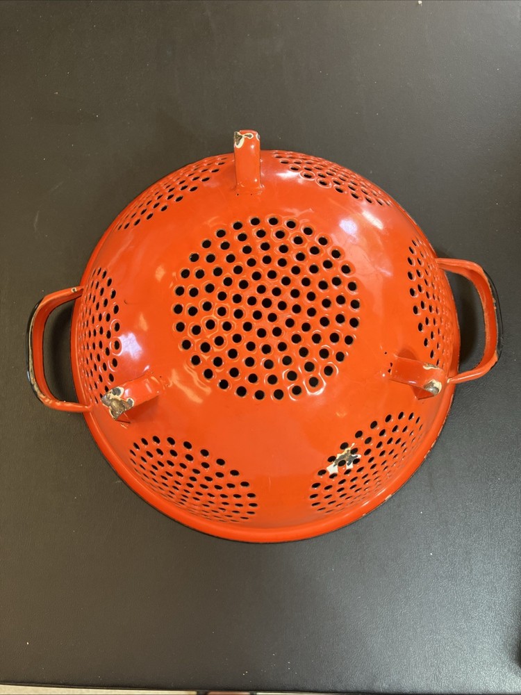 EUC-Vintage 9” Kitchen Orange Enamelware Strainer MCM Decor