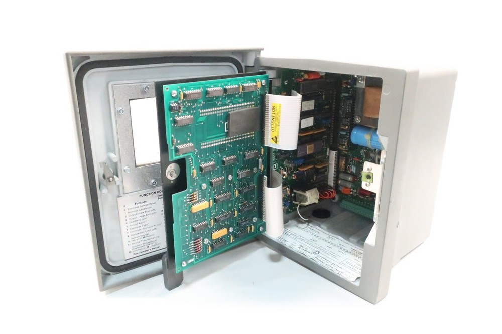 Leeds Northrup 7083-10 Ph Analyzer/controller 120/240v-ac D614599