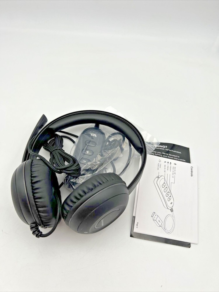Cyber Acoustics Stereo Headset w/h USB or 3.5mm Connection USB Control Module