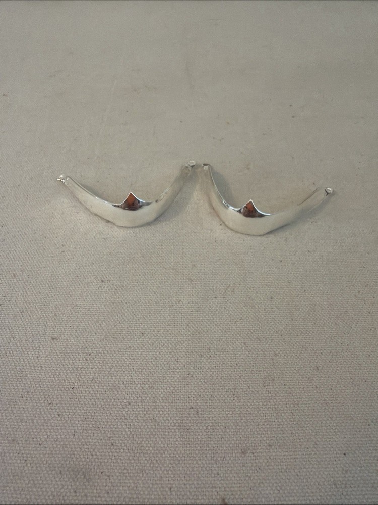 Silver Tone Solid Toe Cap NEW