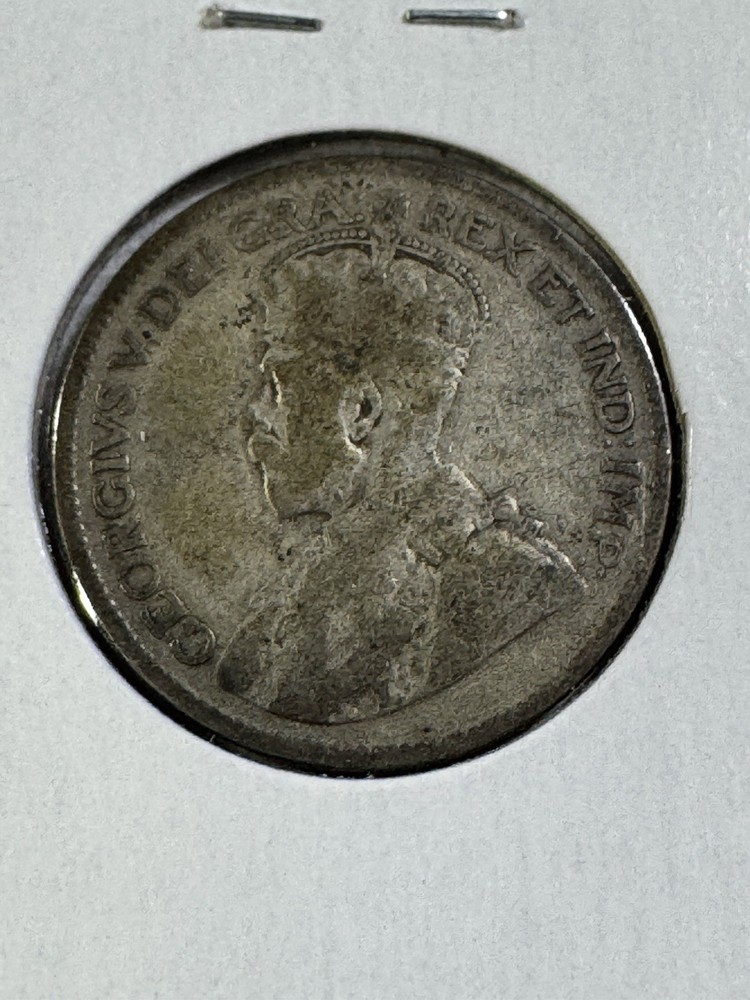 1928 Canada 25 Cents Silver Coin