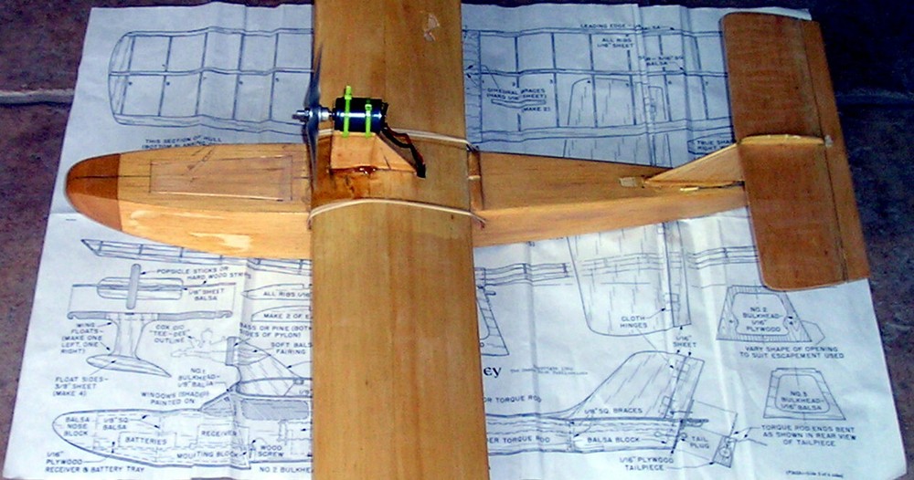 HYDROHONEY PLAN + Willard's CONSTRUCTION ARTICLE for 28" 2-ch RC Model Airplane