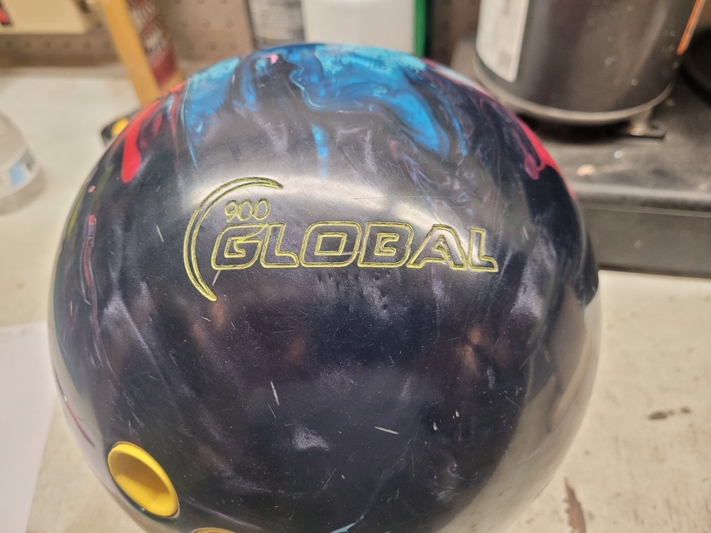 15# 900 Global, Space Time Continuum Bowling Ball