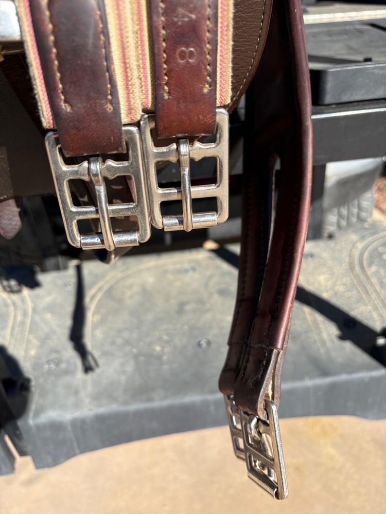 TAD COFFIN SMART-RIDE PERFORMANCE SADDLE WITH FORWARD FLAPS SIZE 16