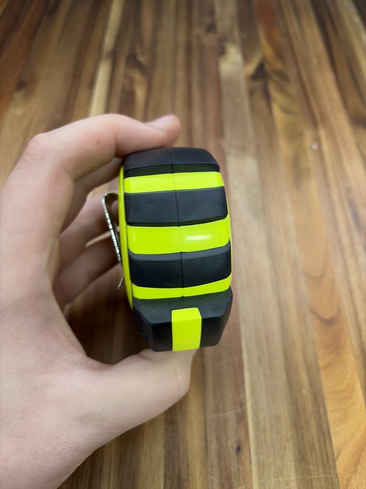 Komelon Self Lock Evolution 25 ft High Visibility Tape Measure