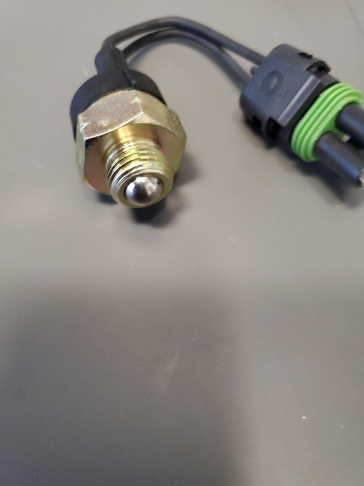 TORO GENUINE PARTS SWITCH PART # 104-0168