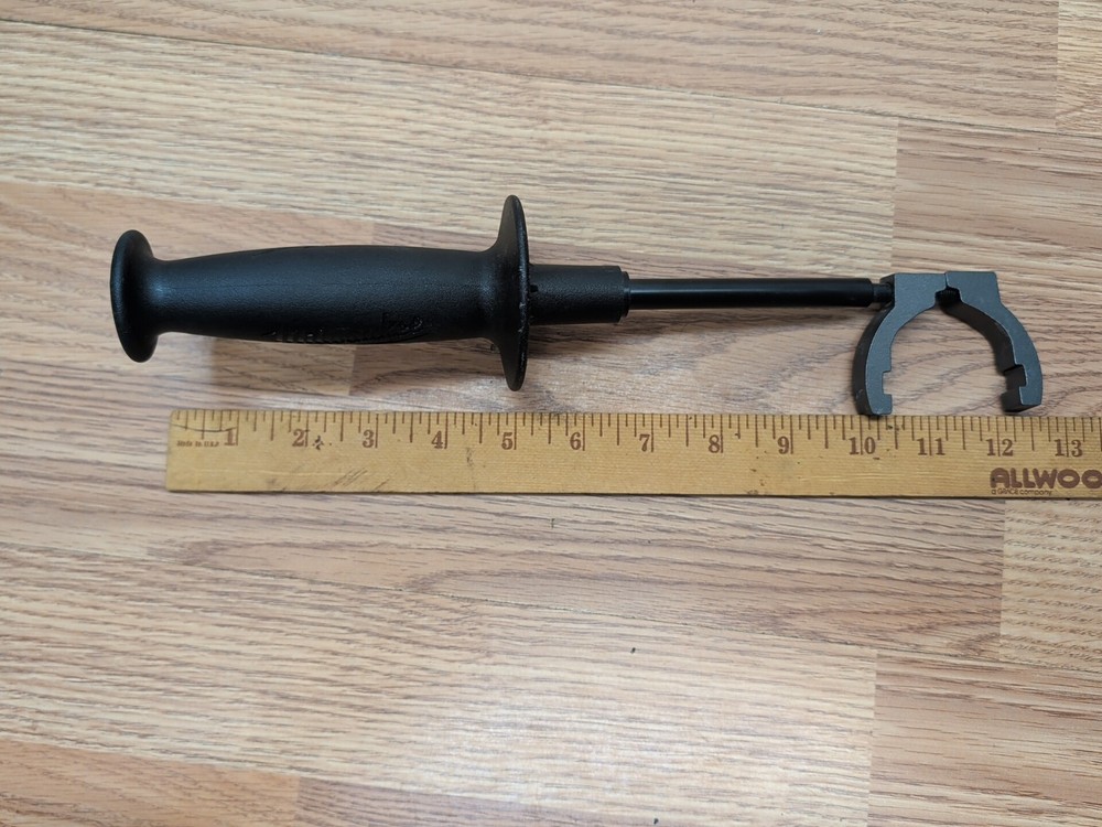 Milwaukee Adjustable Handle For Hammer Drill Driver