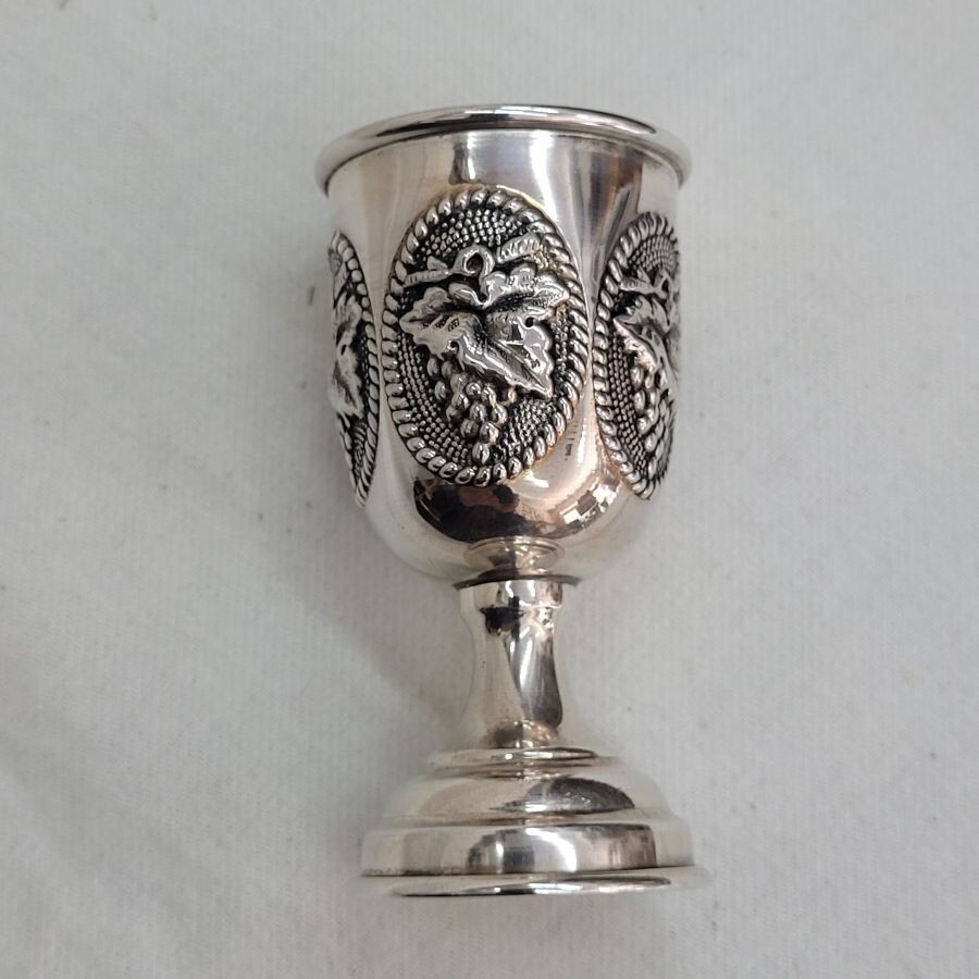 Sterling silver Schnapps grapes leaf small cup handmade in Israel
