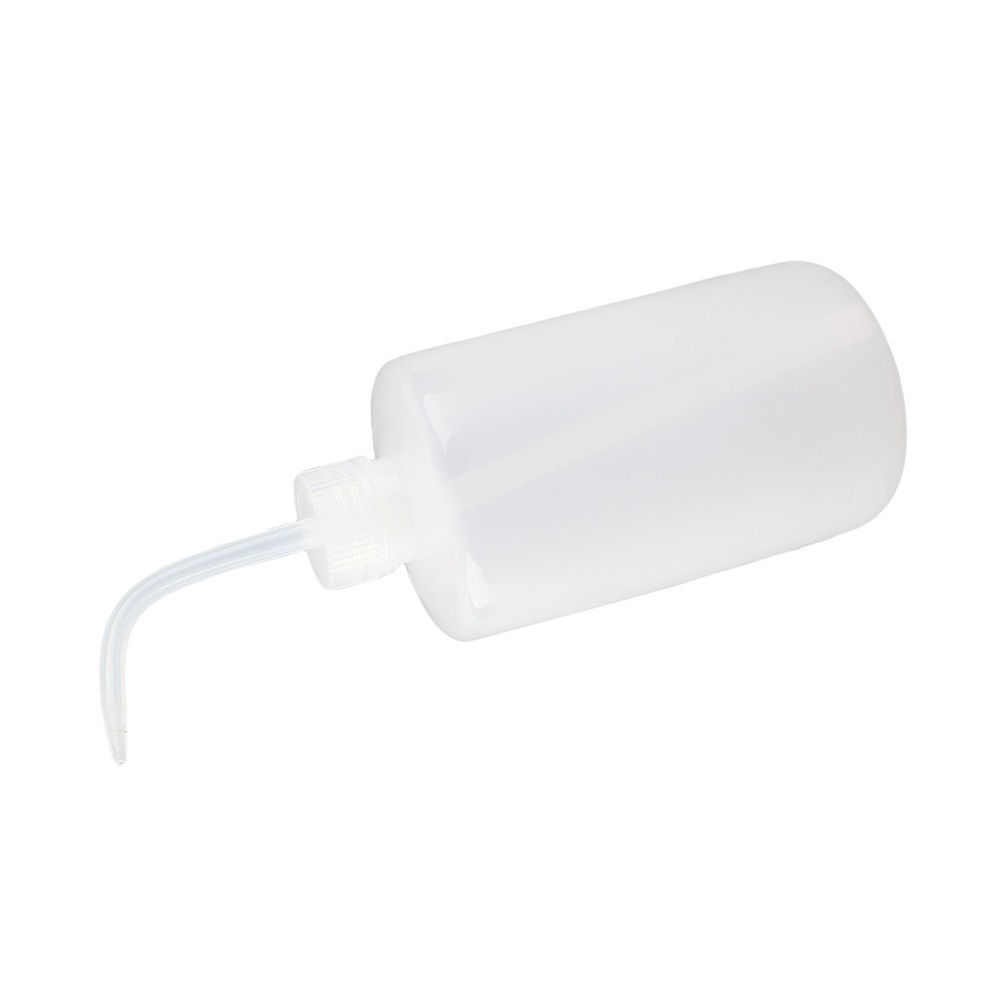 Lightweight Plastic Squeeze Watering Bottle For Succulents