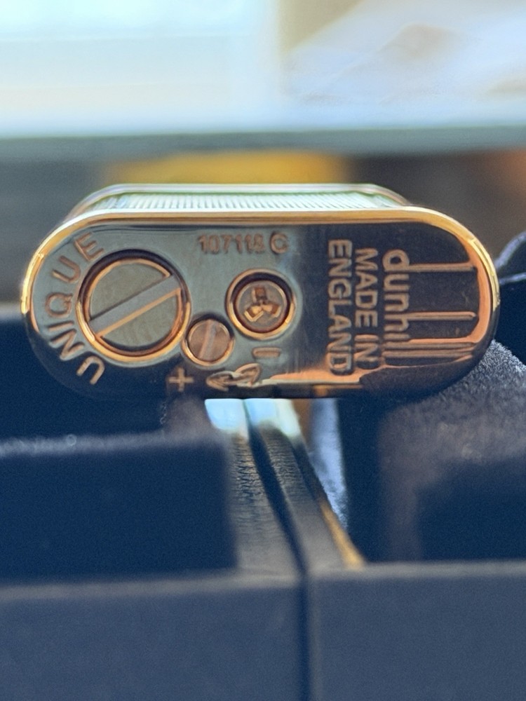 Dunhill Fine Line Lighter Gold Plated