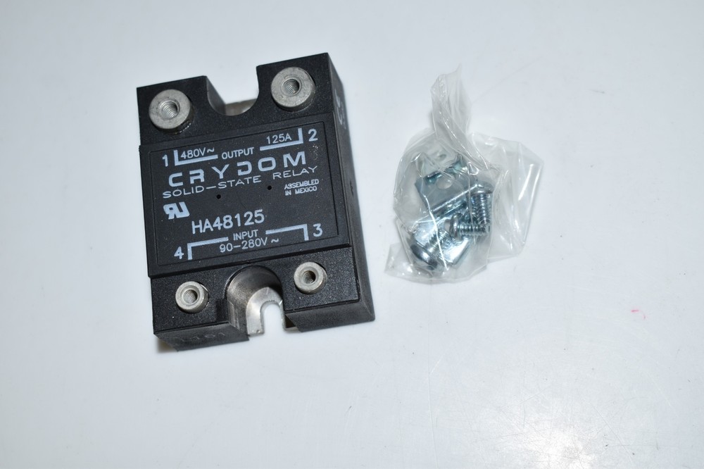 CRYDOM SOLID-STATE RELAY MODEL HA48125 NEW IN BOX (UCQ32)