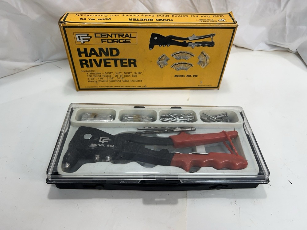 Central Forge Model No. 910 Hand Riveter Kit