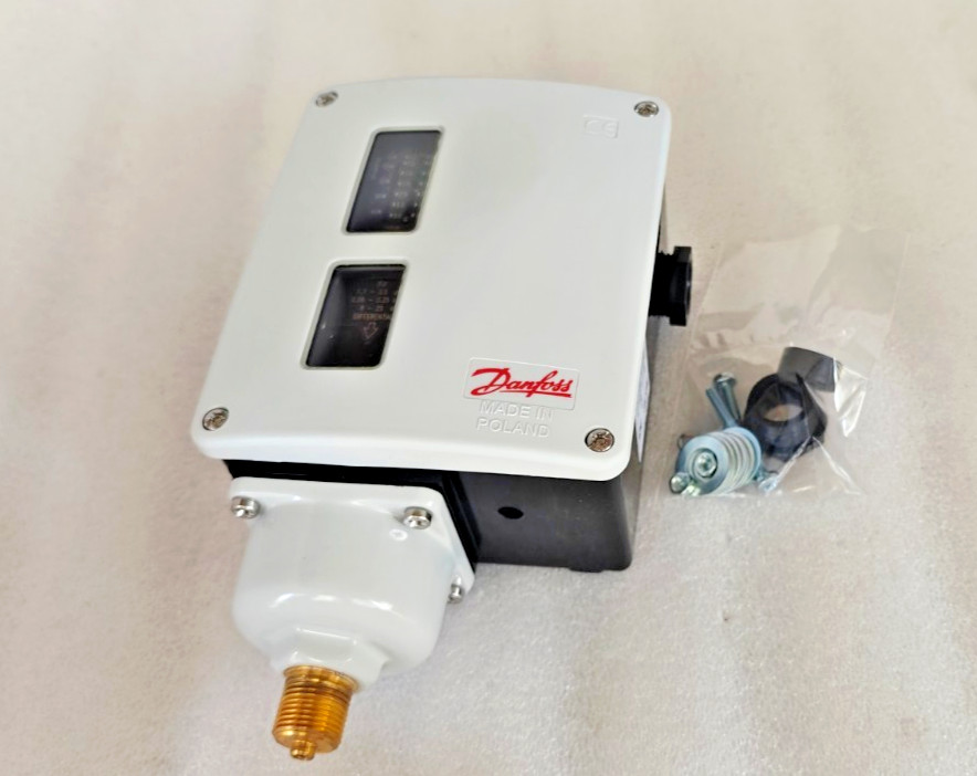 017-529166 Danfoss Pressure Switch RT110