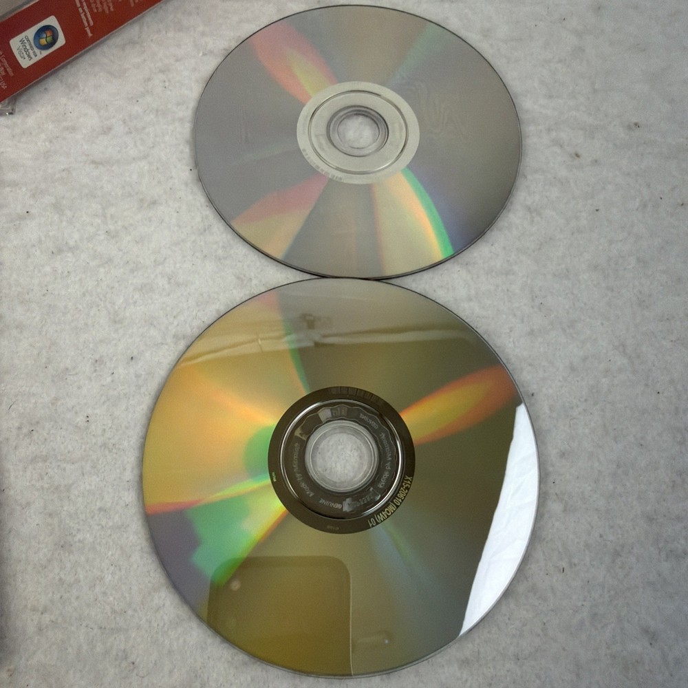 Microsoft Visual Studio Professional 2008 SQL Server Dev 2005 RETAIL Box