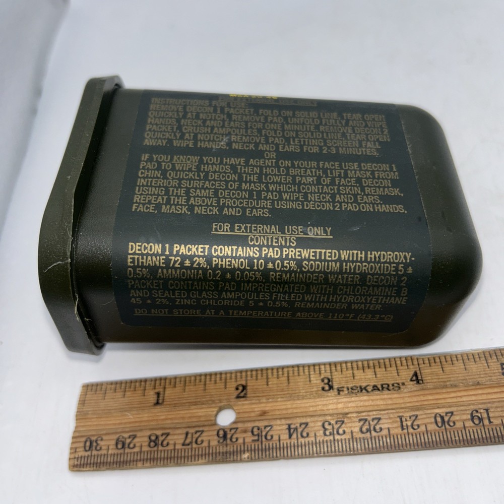 US Military Decontamination Kit June 1982 Complete MSA-20-46
