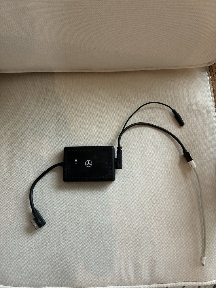 Mercedes-Benz Media Interface Plus Adapter USB Cable