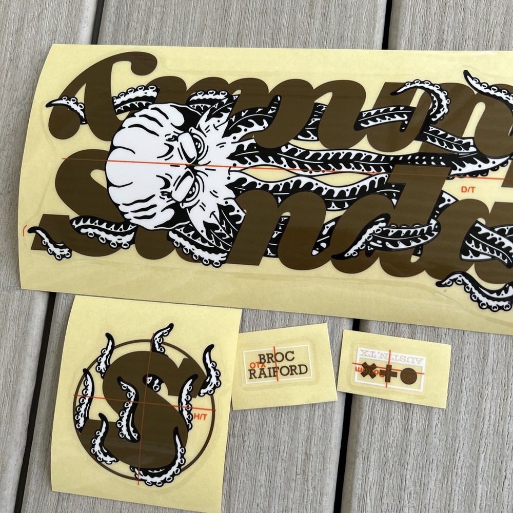 SUNDAY DARKWAVE FRAME STICKER KIT Matte Gold / Octopus