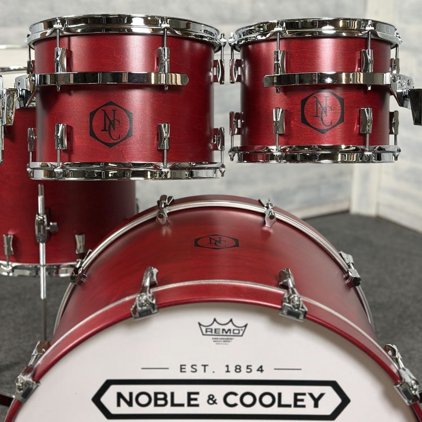Noble & Cooley CD Maple 5pc Drum Set Cherry Stain