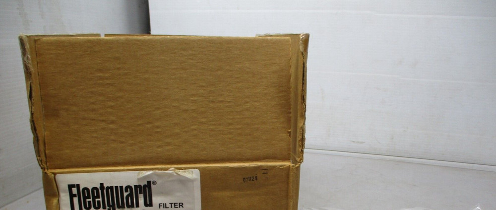 FLEETGUARD FF236 Fuel Filter